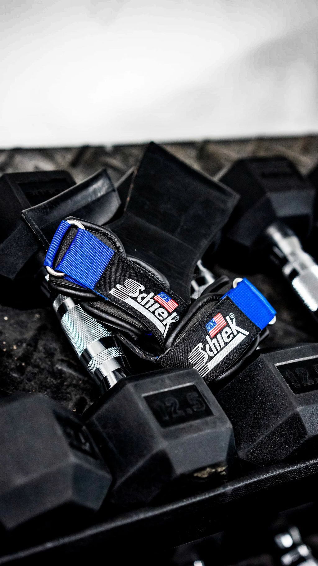 Model 1900 Ultimate Grips - Black