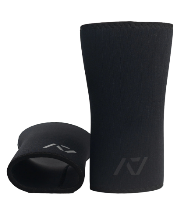 A7 Hourglass Knee Sleeves - Stiff - Stealth
