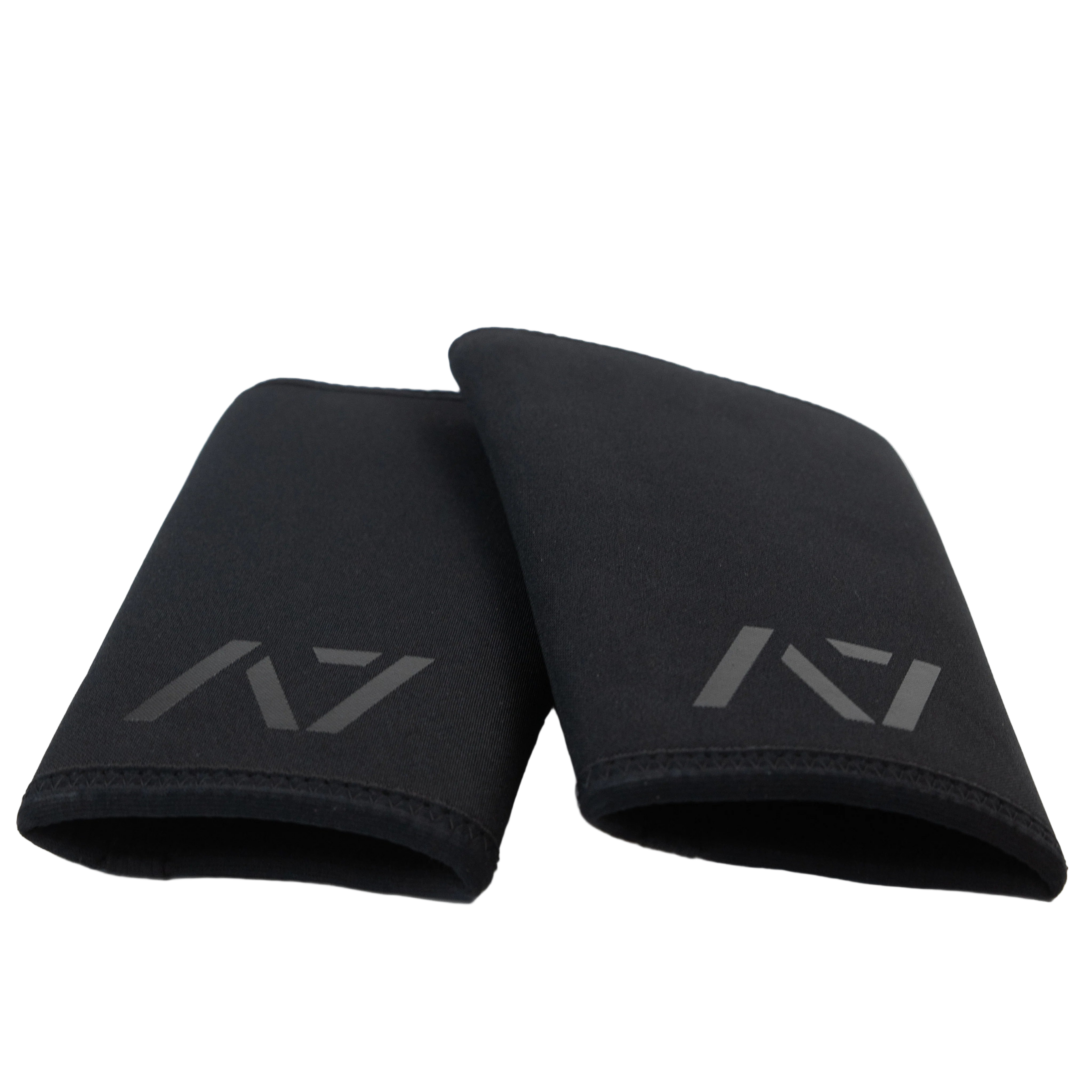 A7 Cone Knee Sleeves - Black